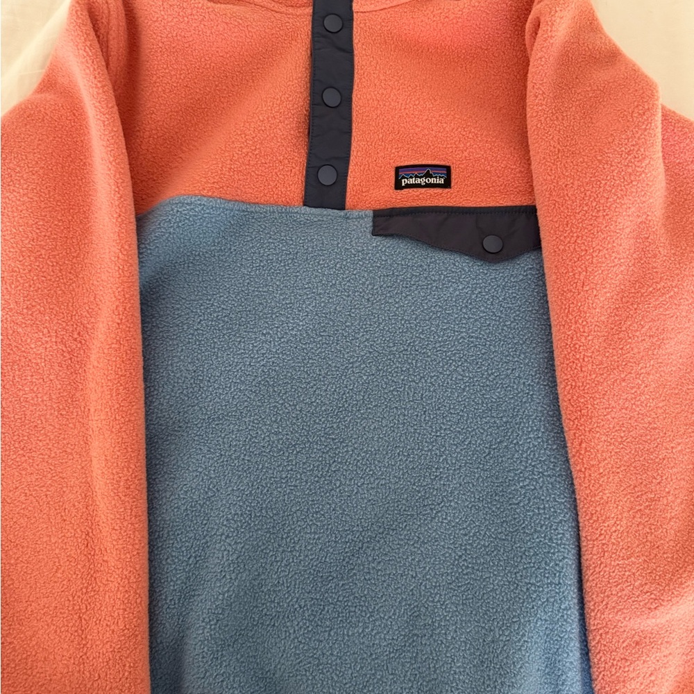 Patagonia Salmon and Teal Fleece Pullover